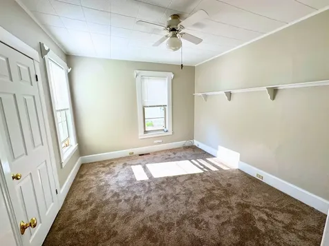 11 Norton Street Nashua NH 03060