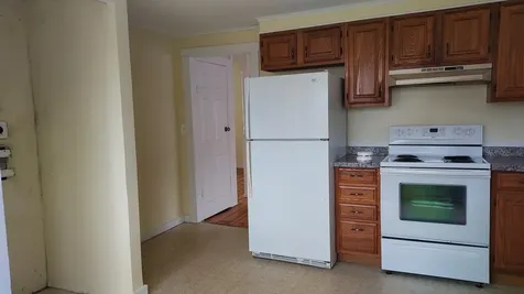 39 Brattleboro Road Hinsdale NH 03451