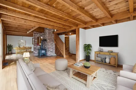 151 Southview Road Newbury VT 05051