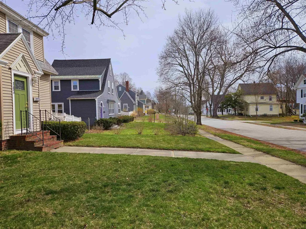183 Mount Vernon Street Dover NH 03820