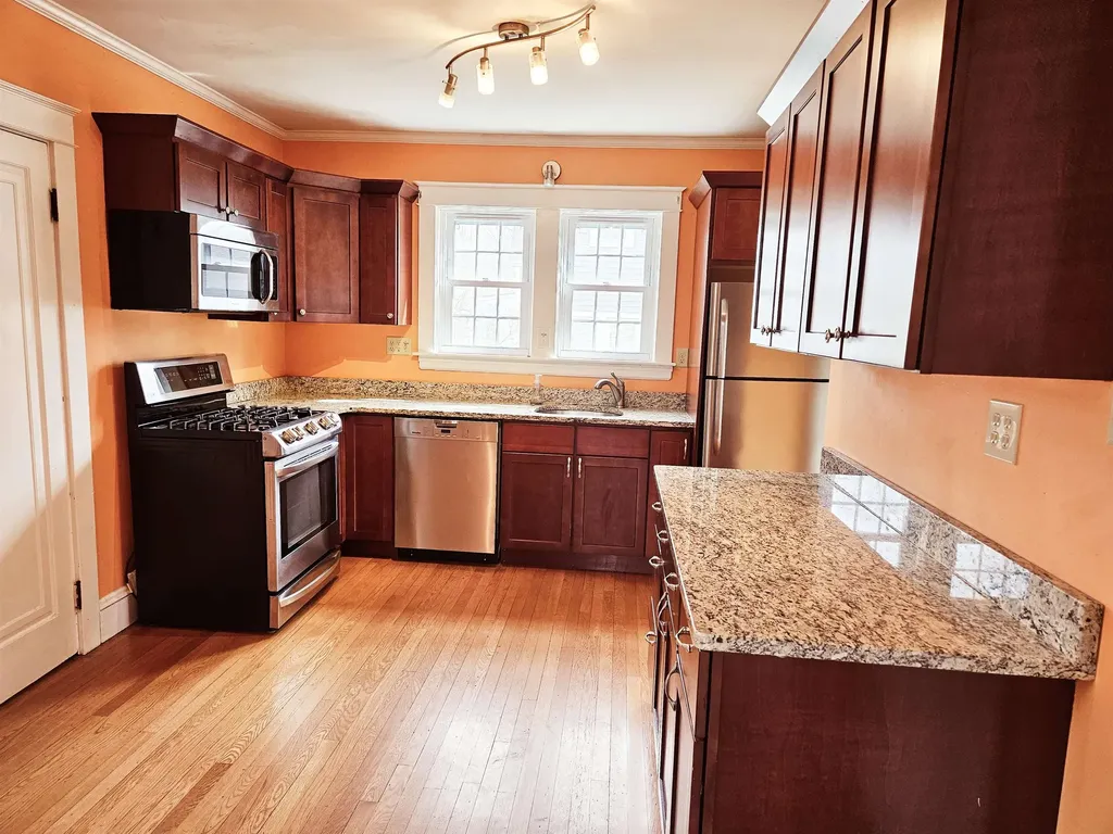 183 Mount Vernon Street Dover NH 03820