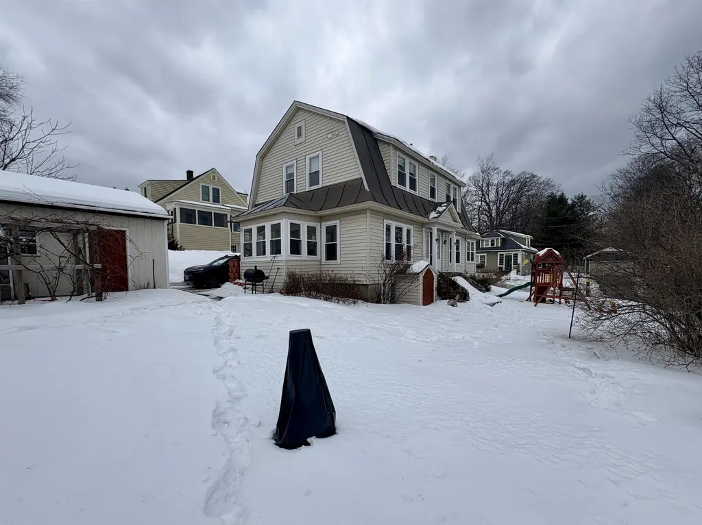 12 Wheatley Street Lebanon NH 03766