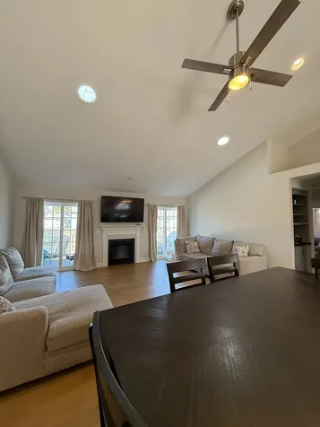 11b Lunas Avenue Epping NH 03042