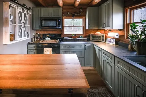 2 Macdonald Lane Ludlow VT 05149