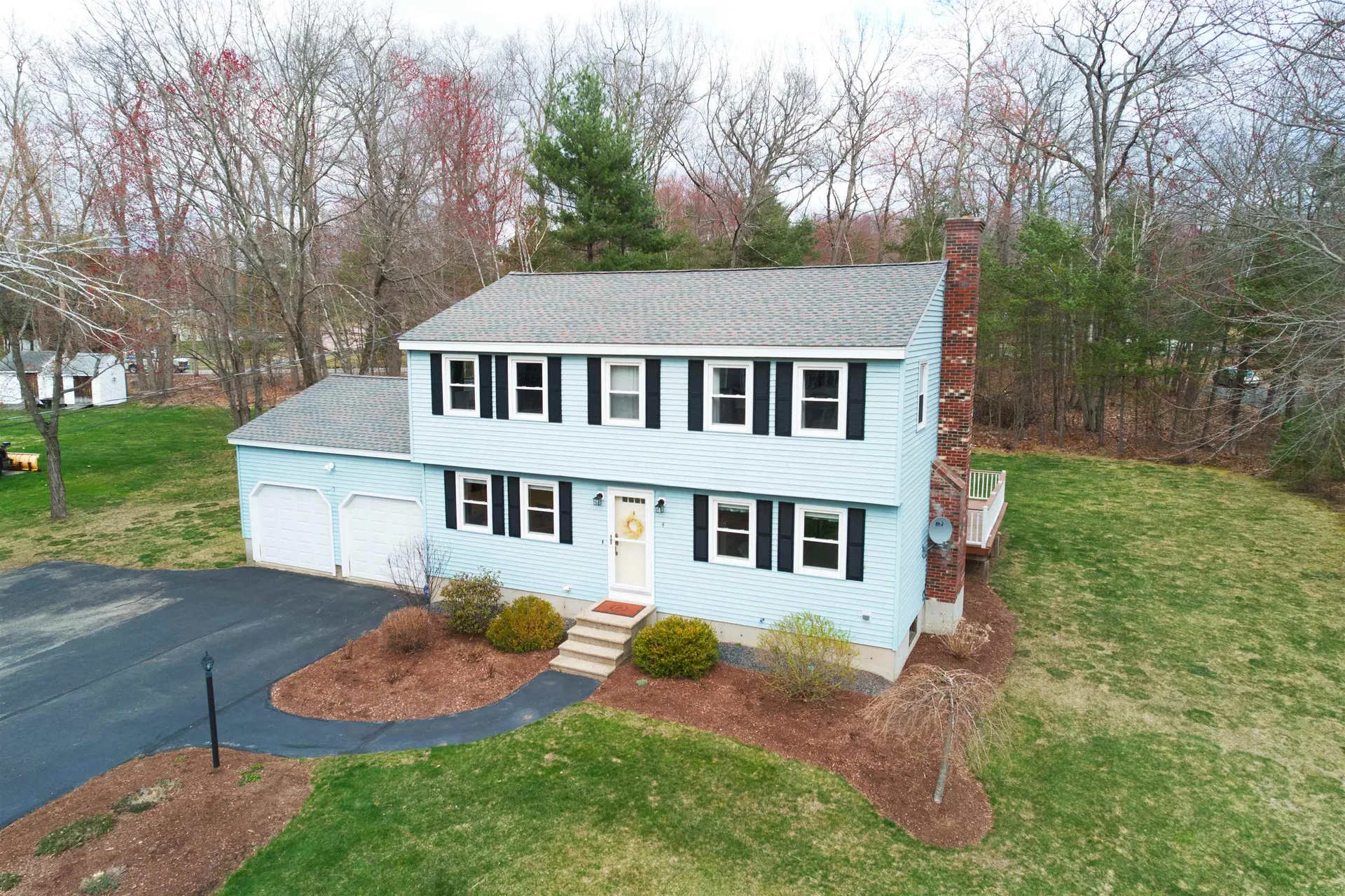 4 Williams Drive Hudson NH 03051