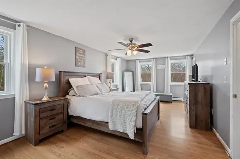 4 Williams Drive Hudson NH 03051