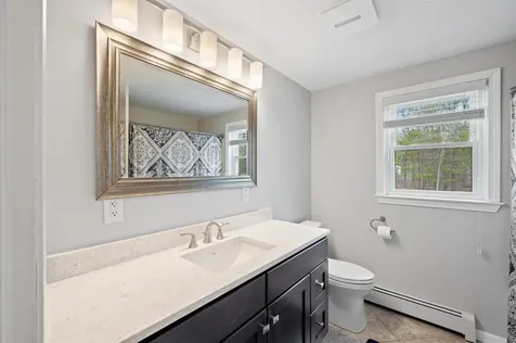 4 Williams Drive Hudson NH 03051