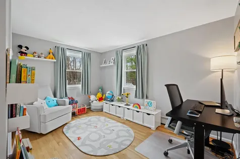 4 Williams Drive Hudson NH 03051