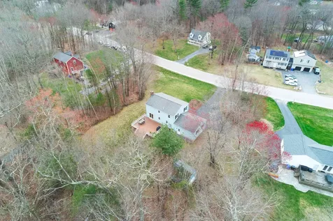 4 Williams Drive Hudson NH 03051