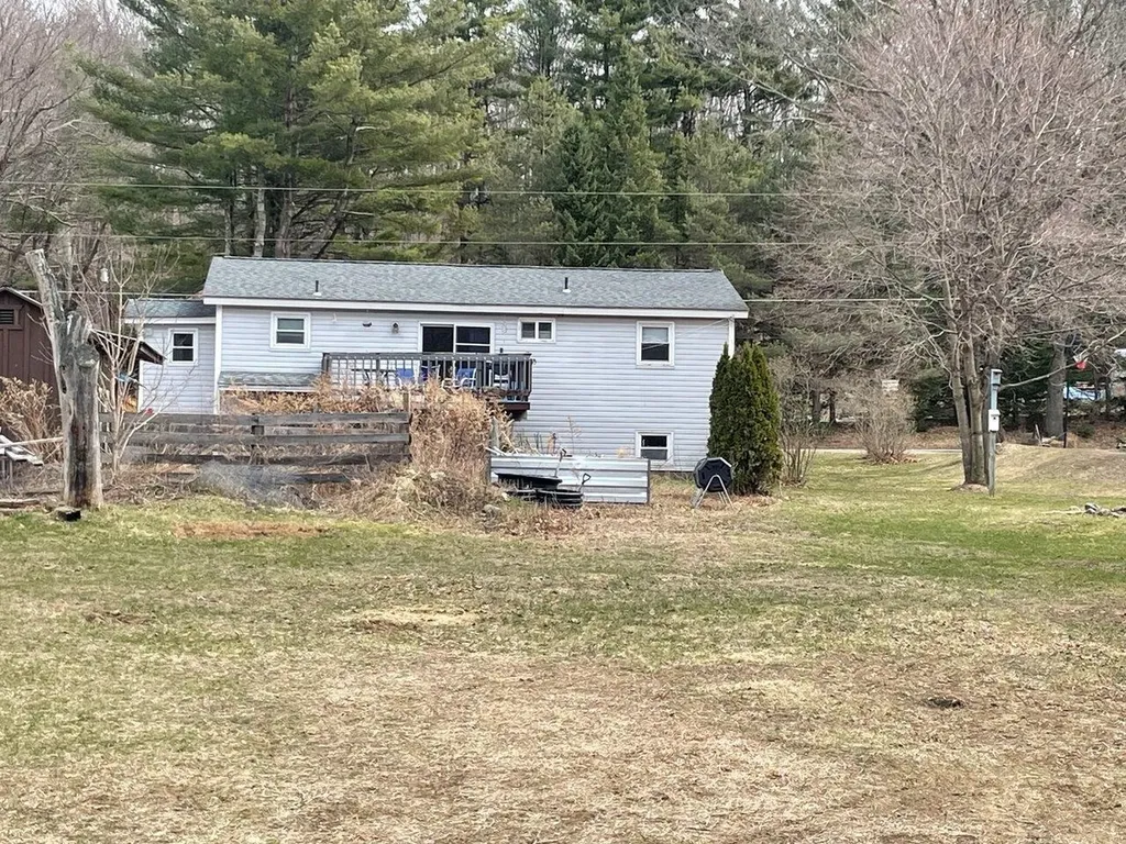 60 Gentes Road Essex VT 05452