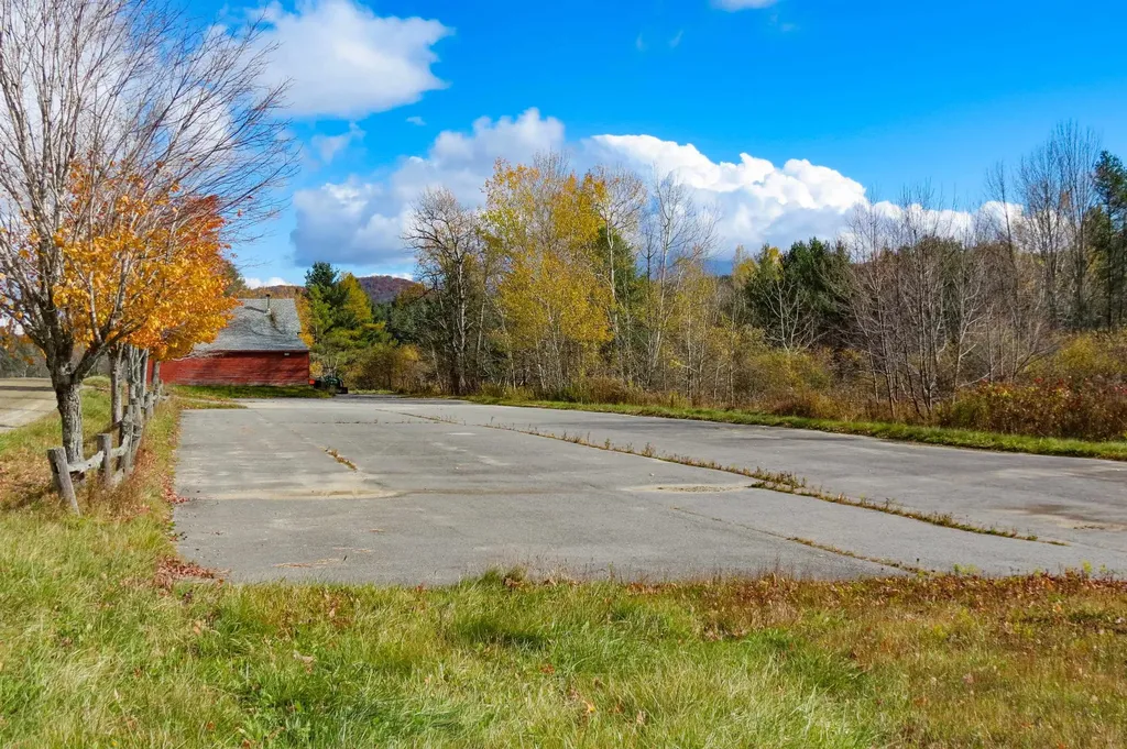 6802 Popple Dungeon Road Windham VT 05359
