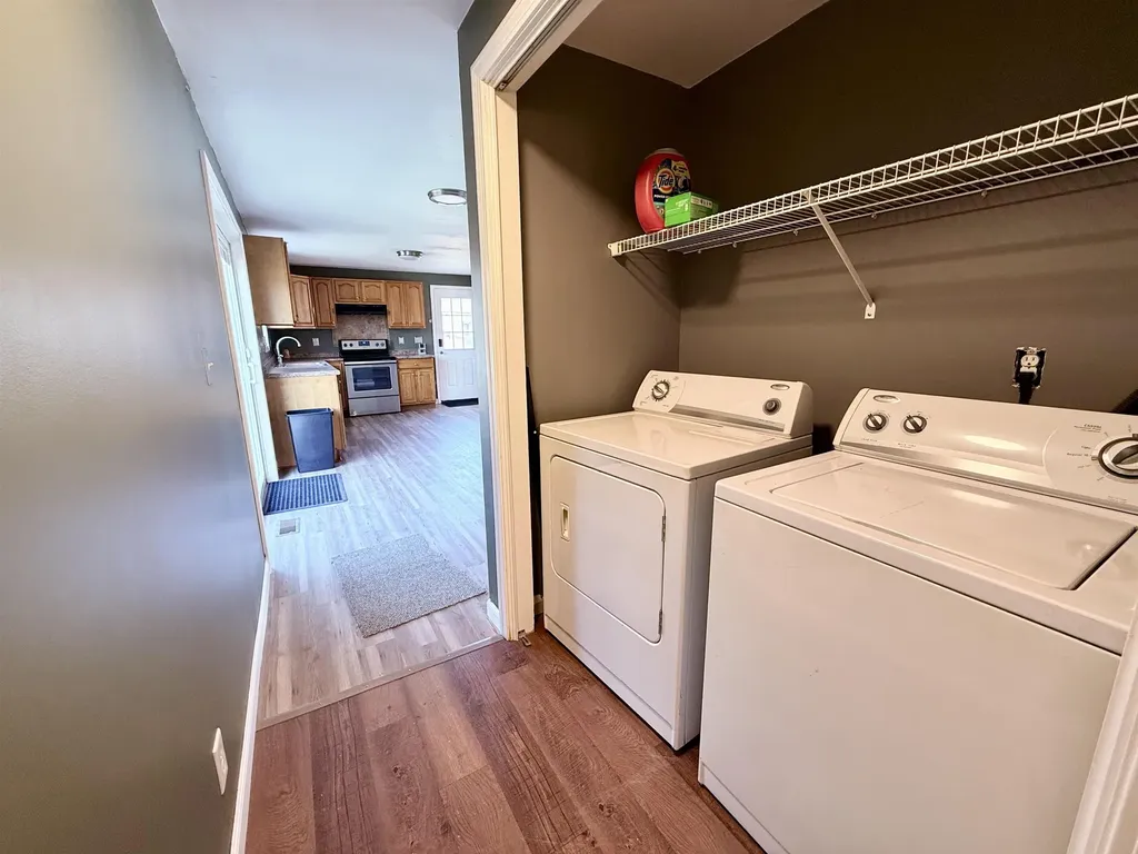 5 Glen Falls Road Franklin NH 03235