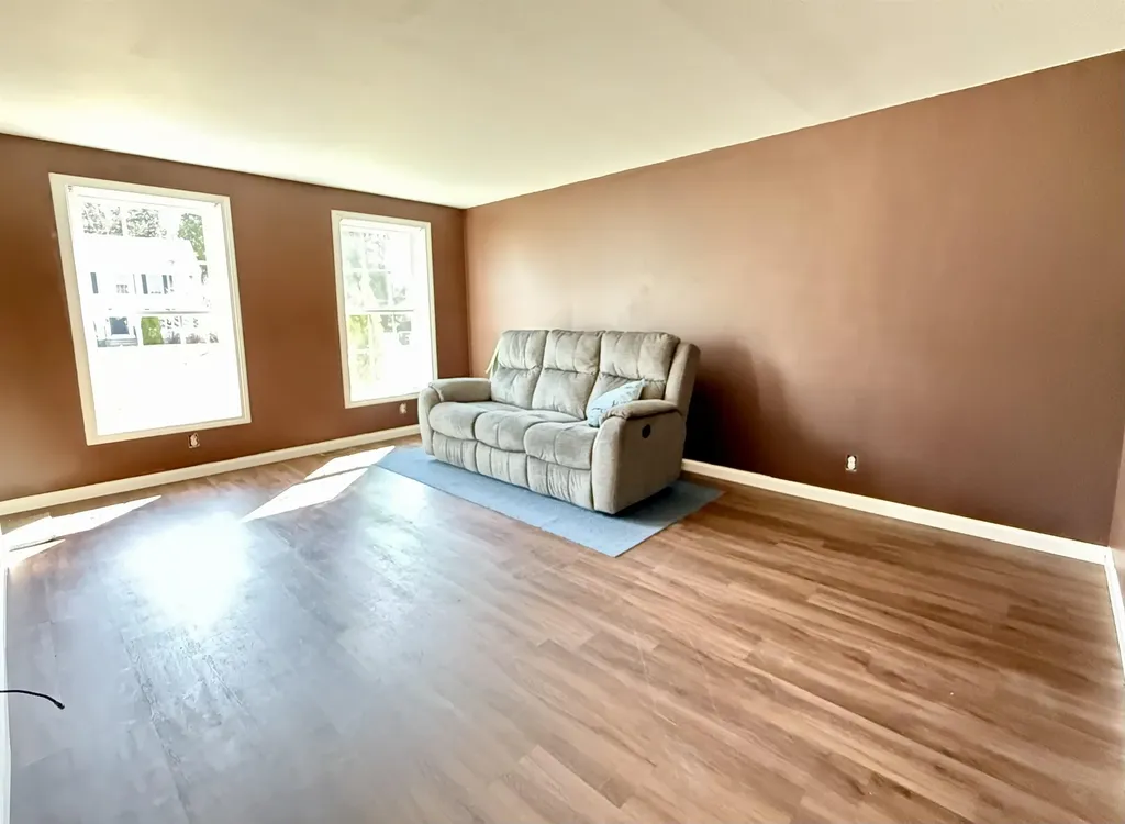 5 Glen Falls Road Franklin NH 03235