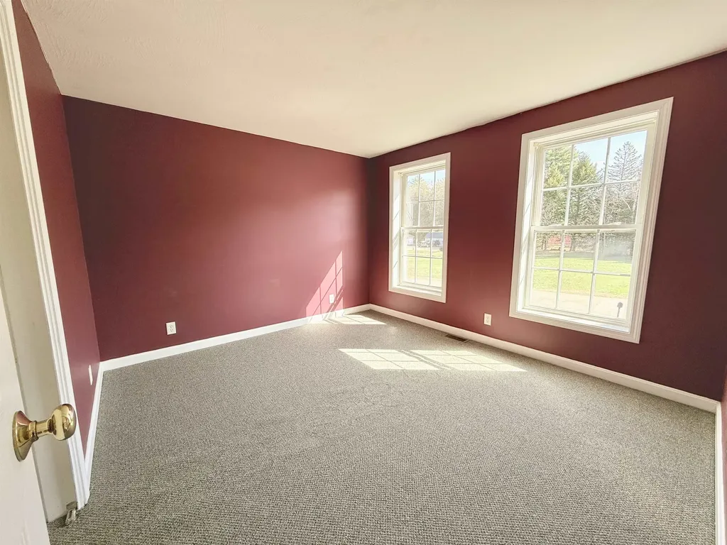 5 Glen Falls Road Franklin NH 03235