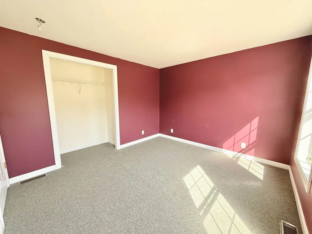 5 Glen Falls Road Franklin NH 03235