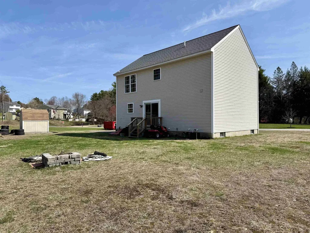 5 Glen Falls Road Franklin NH 03235