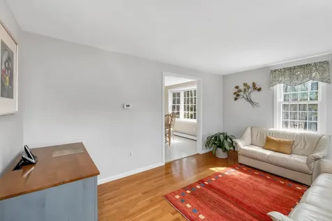 12 Autumn Street Windham NH 03087