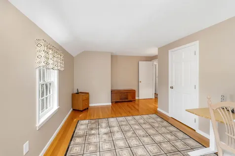 12 Autumn Street Windham NH 03087