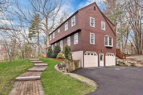 12 Autumn Street Windham NH 03087