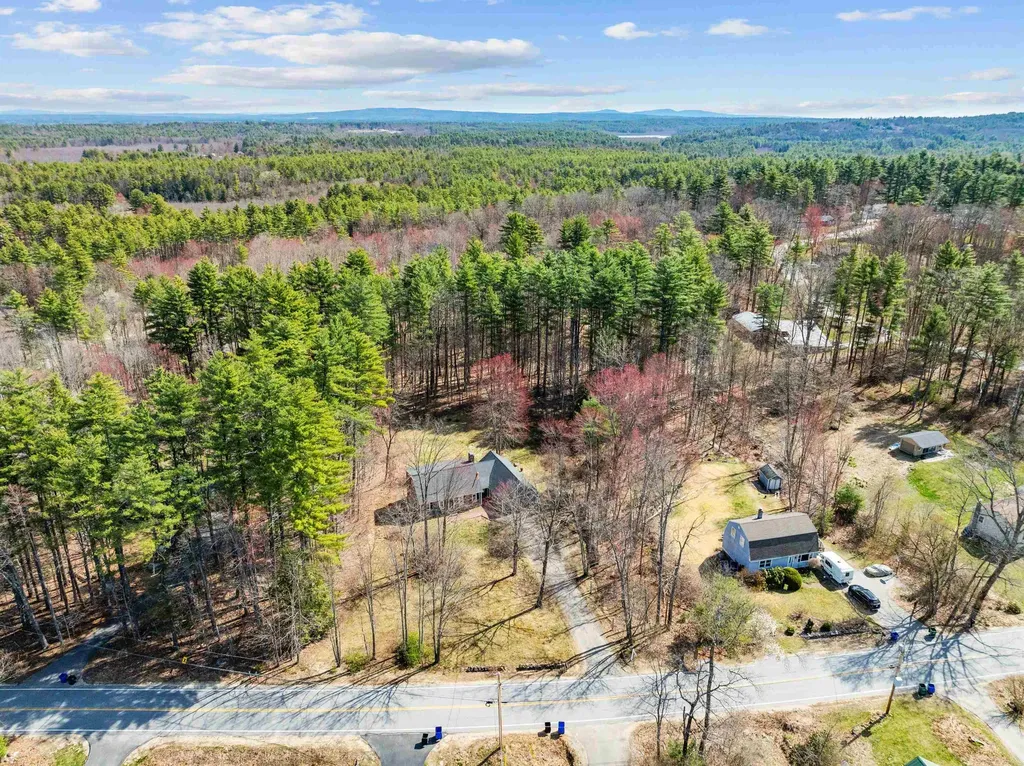 562 Page Road Bow NH 03304