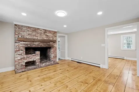 562 Page Road Bow NH 03304