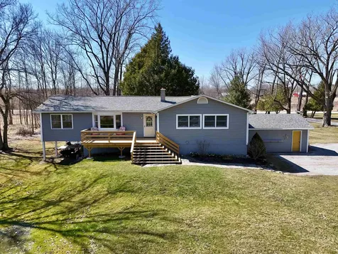 38 Holiday Point Road North Hero VT 05474