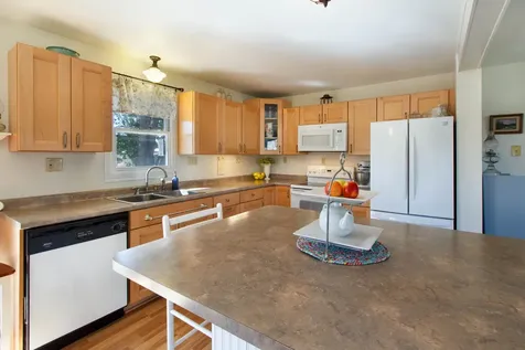 38 Holiday Point Road North Hero VT 05474