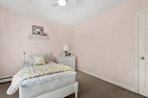 30 Lancaster Lane Bedford NH 03110