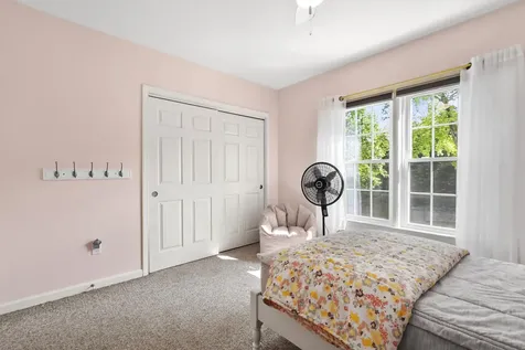 30 Lancaster Lane Bedford NH 03110