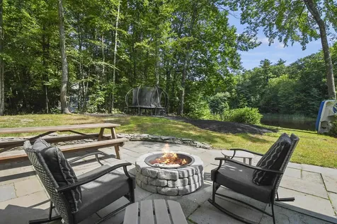 30 Lancaster Lane Bedford NH 03110