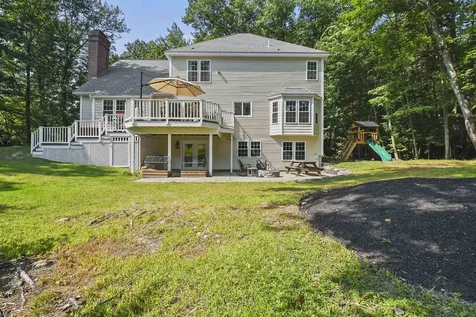 30 Lancaster Lane Bedford NH 03110