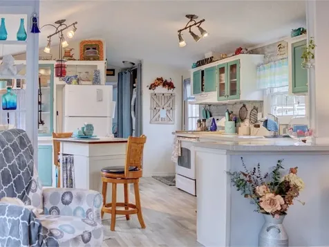 96 Hawthorne Lane Colchester VT 05446