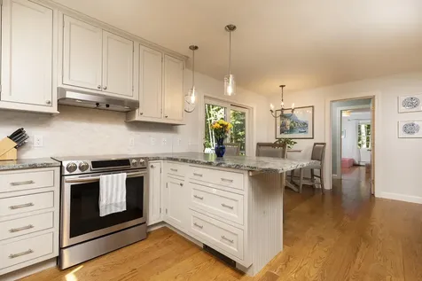 89 Northwood Lane New London NH 03257