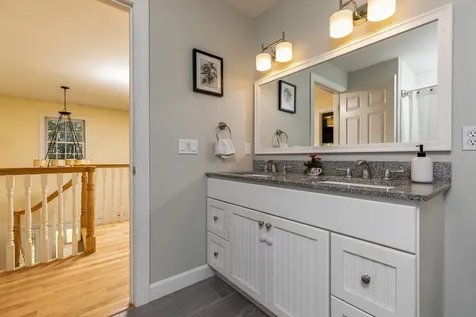 89 Northwood Lane New London NH 03257