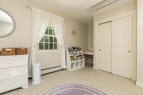 89 Northwood Lane New London NH 03257