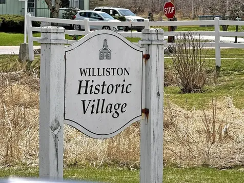 392 Commons Road Williston VT 05495