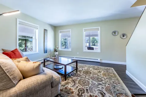 299 Handy Road Hartford VT 05001