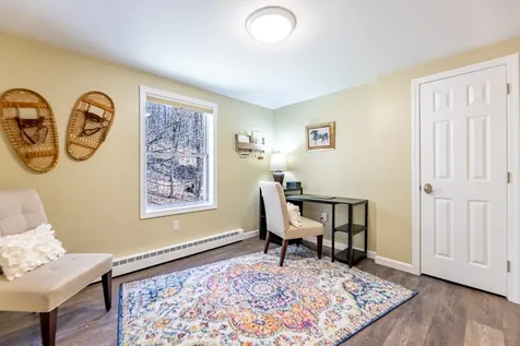 299 Handy Road Hartford VT 05001