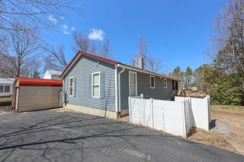 114 Varney Road Barnstead NH 03225