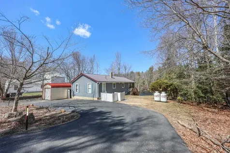 114 Varney Road Barnstead NH 03225