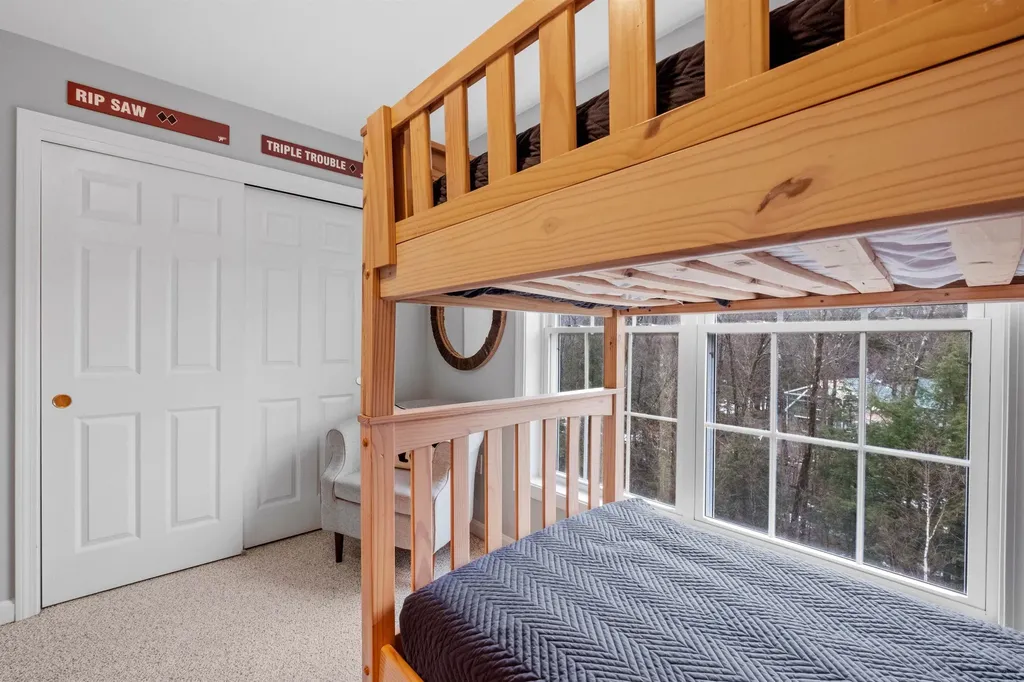 154 Woodland Loop Lincoln NH 03251