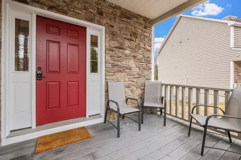 154 Woodland Loop Lincoln NH 03251