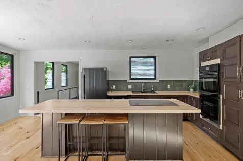 61 Mcallister Road Stowe VT 05672