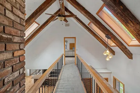 61 Mcallister Road Stowe VT 05672