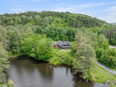 61 Mcallister Road Stowe VT 05672
