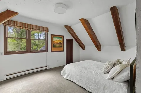 61 Mcallister Road Stowe VT 05672