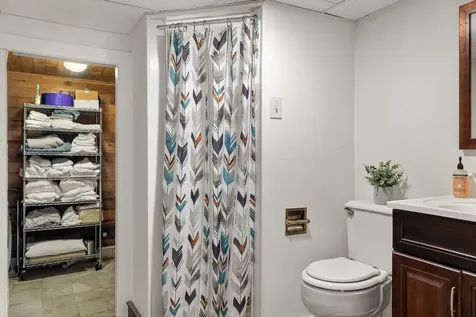 61 Mcallister Road Stowe VT 05672