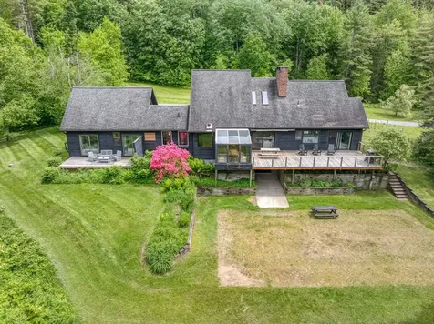 61 Mcallister Road Stowe VT 05672