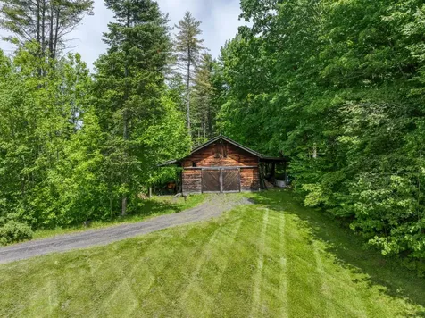61 Mcallister Road Stowe VT 05672
