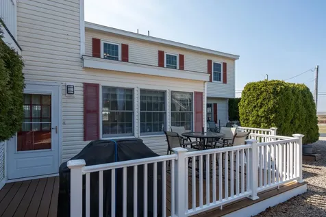 70 Glade Path Hampton NH 03842